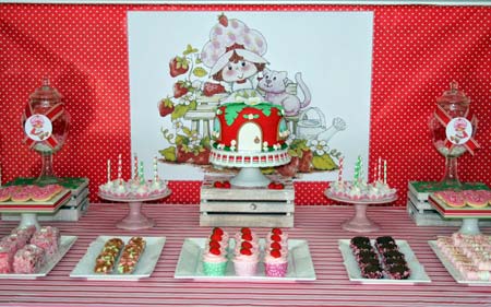 FREE Strawberry Straw Toppers  Strawberry shortcake party, Strawberry  shortcake party favors, Strawberry party